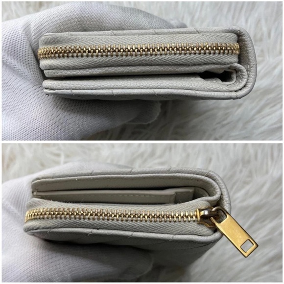 Yves Saint Laurent Ivory Quilted Wallet with Gold Logo - Picture 3 of 10